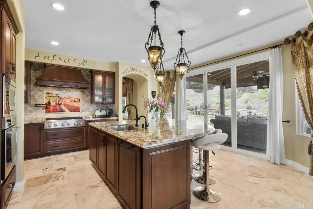https://cdn.realtyfeed.com/cdn/127/306523558/dae970c95f0c14c7752e44cb1bc4c574.webp