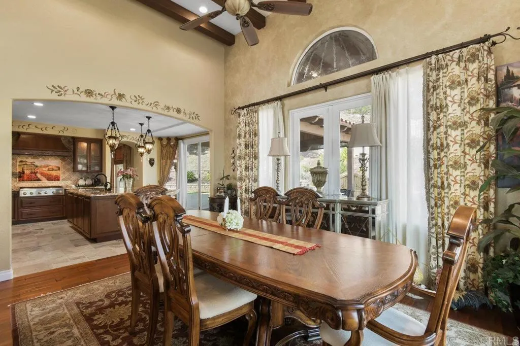 https://cdn.realtyfeed.com/cdn/127/306523558/efdb3bfed5d0544a3dcc5c6de67d70d8.webp