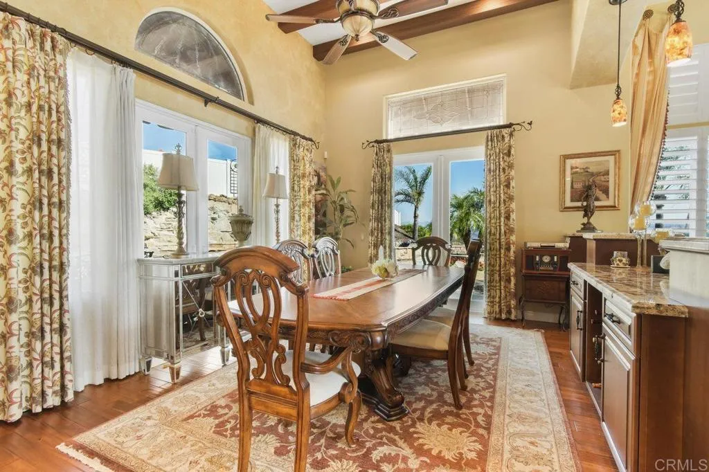 https://cdn.realtyfeed.com/cdn/127/306523558/fcea179544fbdf7ab1743372a352c13e.webp