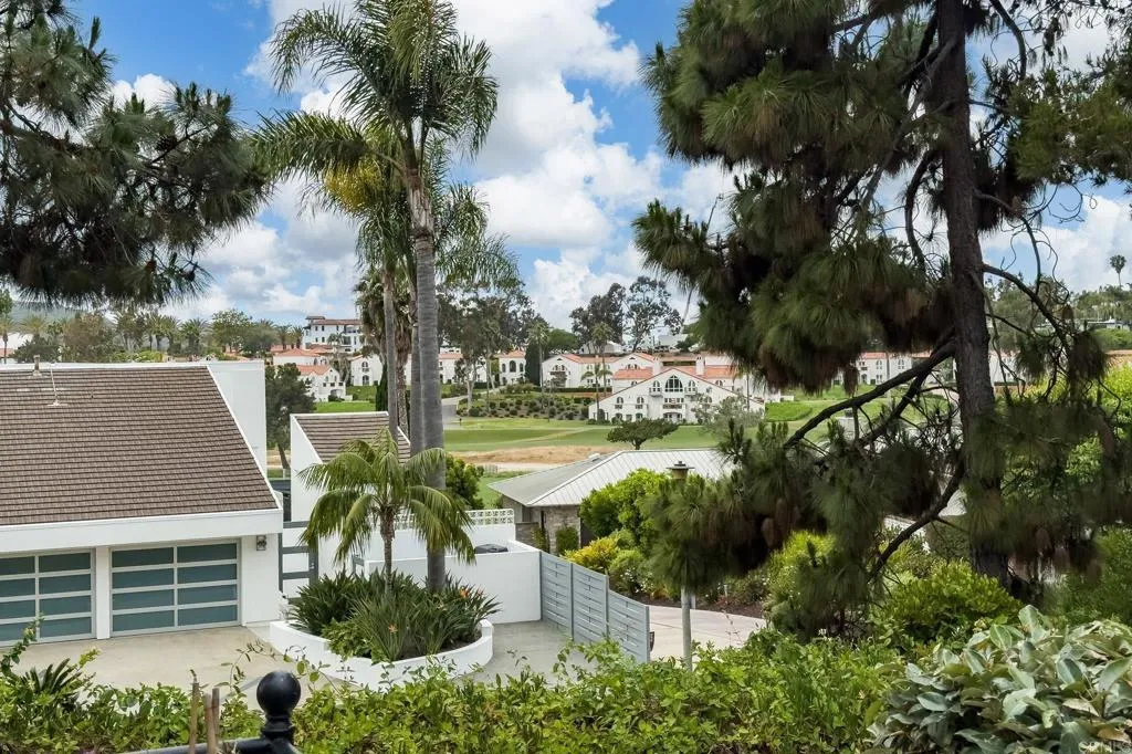https://cdn.realtyfeed.com/cdn/127/306523576/1028afcb9a13cb9d821c15d8851b5f16.webp