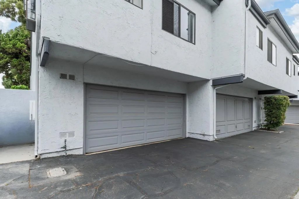 https://cdn.realtyfeed.com/cdn/127/306523576/4549bd777470e59610c7a33509f0de6a.webp