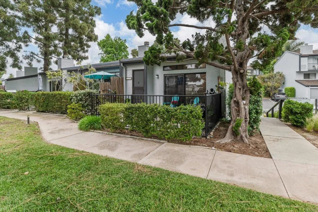 https://cdn.realtyfeed.com/cdn/127/306523576/52e54e1ab4557625bc8ba64ac89f9e8a.webp