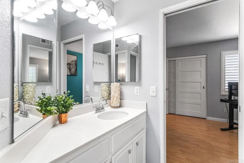 https://cdn.realtyfeed.com/cdn/127/306523595/1303e5ce288137aa62d12e4f8262a802.webp