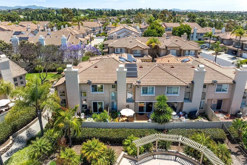 https://cdn.realtyfeed.com/cdn/127/306523595/3e57b306b1de9fed5d545cdf8e6dff1d.webp