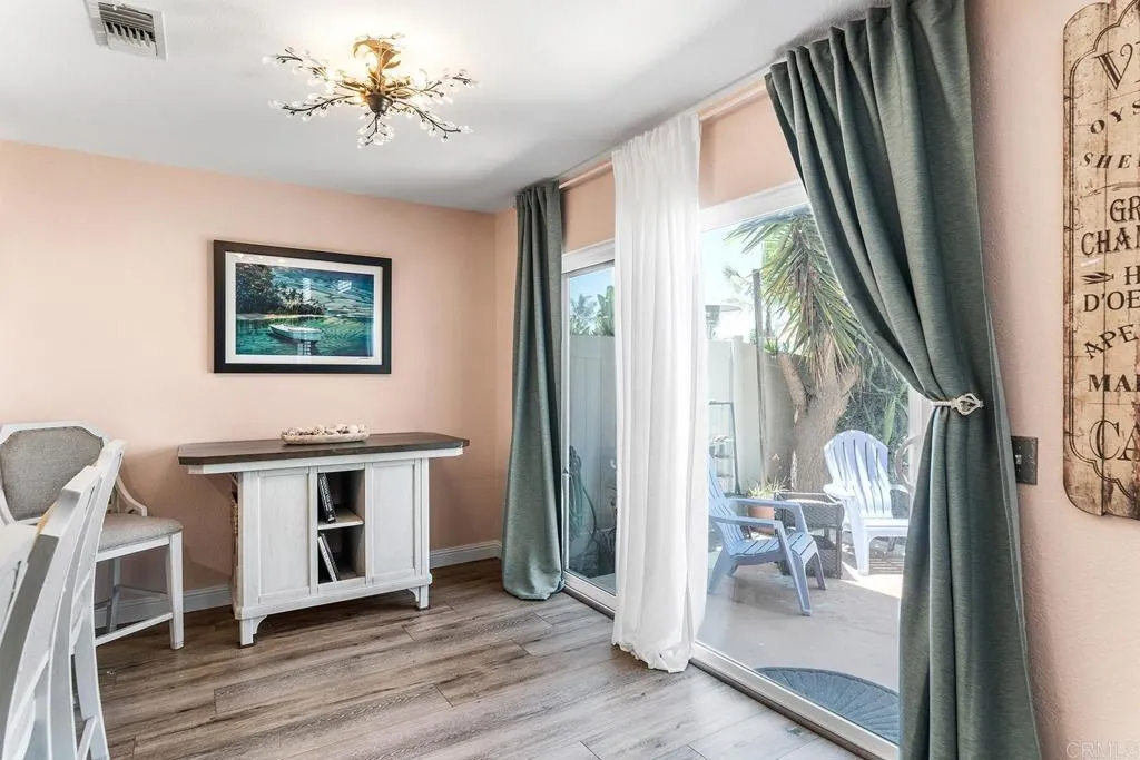 https://cdn.realtyfeed.com/cdn/127/306523595/5a263de3cce1636e319c3ffa15735486.webp