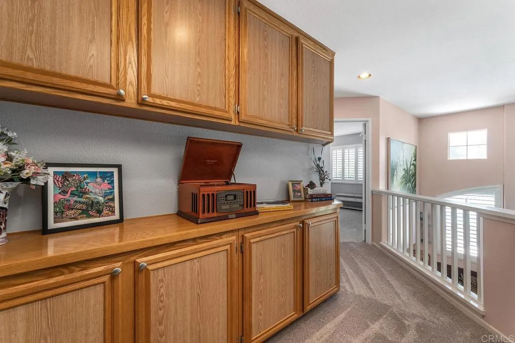 https://cdn.realtyfeed.com/cdn/127/306523595/75d5d99f2f9c83c8f5c8d54fc9b70ff6.webp