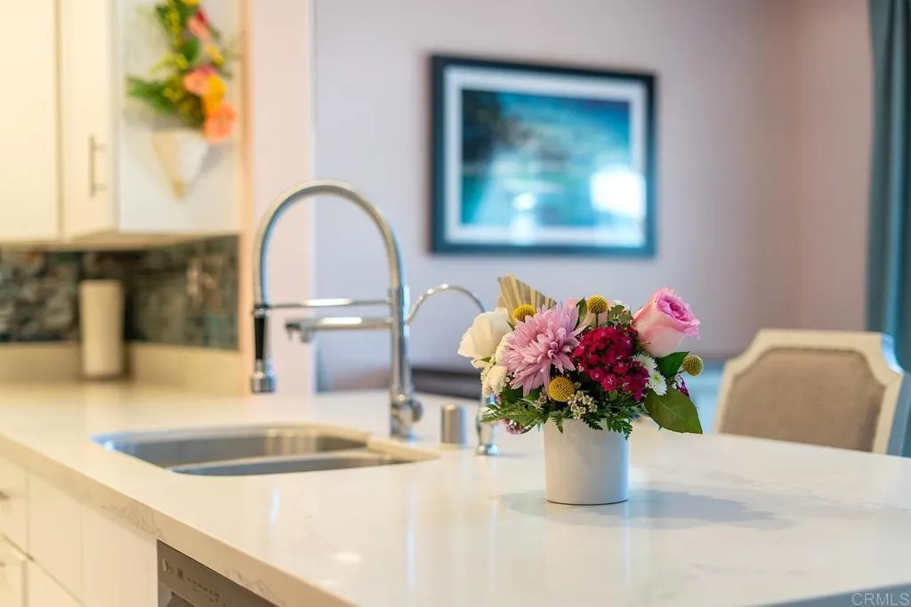 https://cdn.realtyfeed.com/cdn/127/306523595/9783adb9098fdaf1ad4aadad52c660af.webp