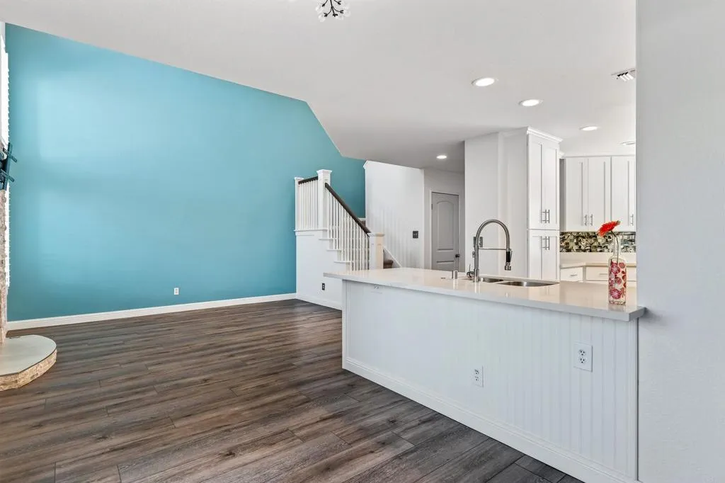 https://cdn.realtyfeed.com/cdn/127/306523595/992467e5305cbd91485bab8b2d226dc7.webp