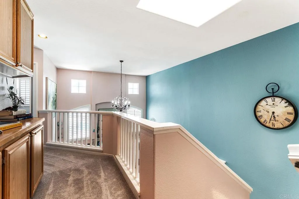 https://cdn.realtyfeed.com/cdn/127/306523595/c8d522d922d887d725813e384aba5d51.webp
