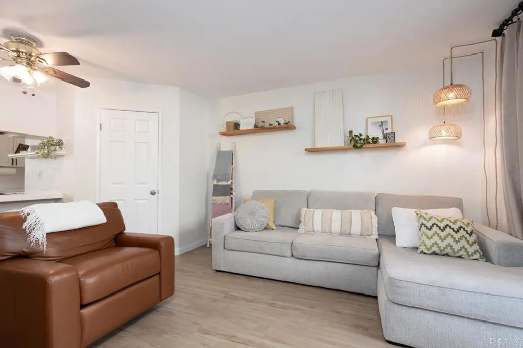 https://cdn.realtyfeed.com/cdn/127/306523607/b785af5df6ea2954e94fcf83a6749365.webp
