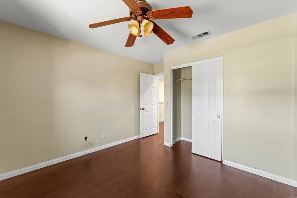 https://cdn.realtyfeed.com/cdn/127/306523672/bfb4cf7dec0d74fefa01e5627a3d5d7f.webp