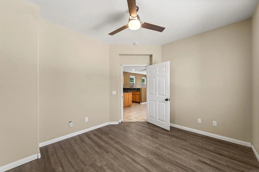 https://cdn.realtyfeed.com/cdn/127/306523672/f3beaacc036c29c736742ee169614ecc.webp
