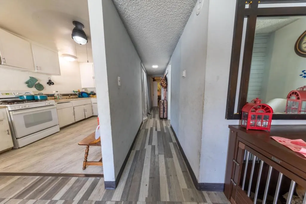 https://cdn.realtyfeed.com/cdn/127/306523704/06adbee7476e3fdedd3e52e822bc6764.webp
