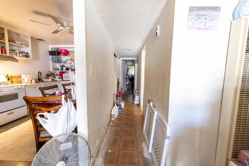 https://cdn.realtyfeed.com/cdn/127/306523704/2dcbe821840bf02805a31c2d7259bbfd.webp