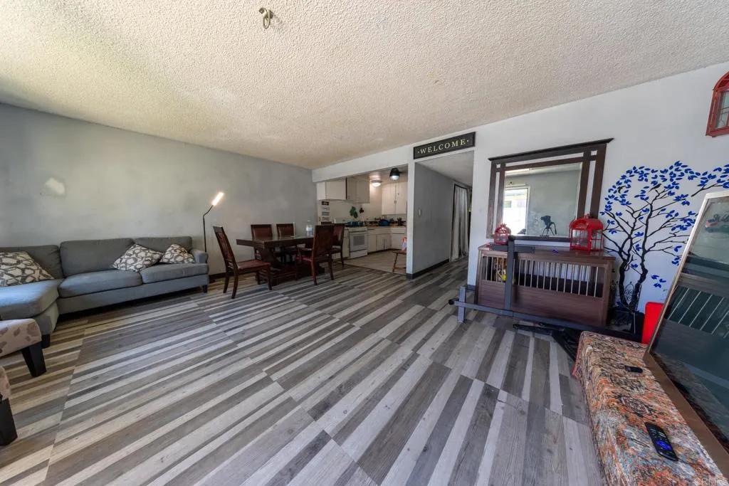 https://cdn.realtyfeed.com/cdn/127/306523704/42b004a6b0e4518b825c4a97de3c7b9f.webp