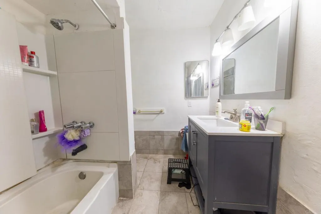 https://cdn.realtyfeed.com/cdn/127/306523704/e5b4c12b580f325b75bde9efa8412a95.webp