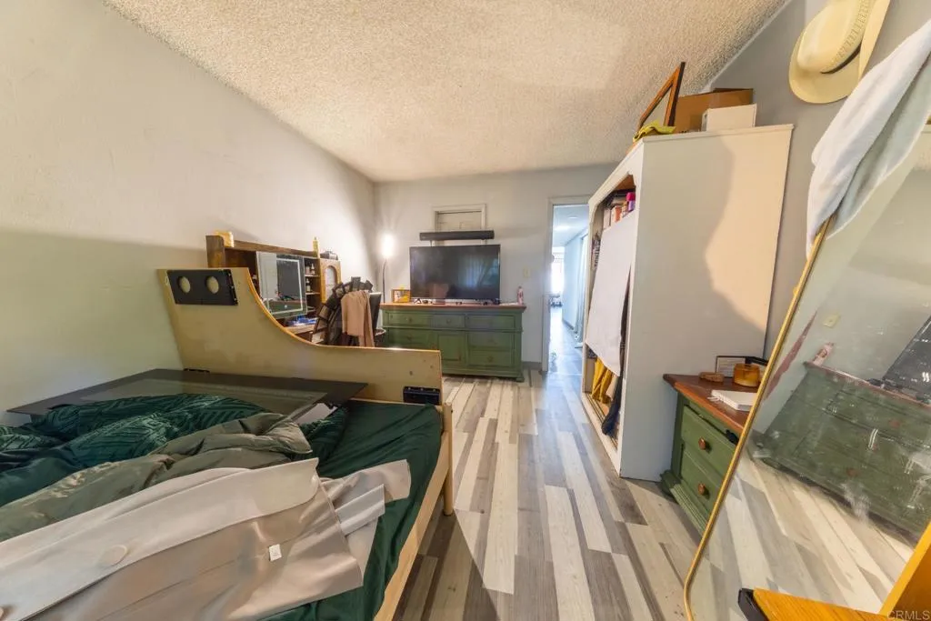 https://cdn.realtyfeed.com/cdn/127/306523704/f8556a443778bb3a24fa3928b13017fd.webp