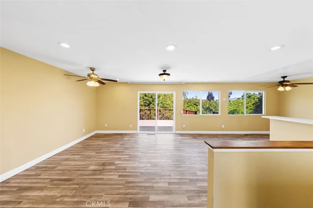 https://cdn.realtyfeed.com/cdn/127/306523724/1a3376c35c6c3b7acf190f749b113795.webp