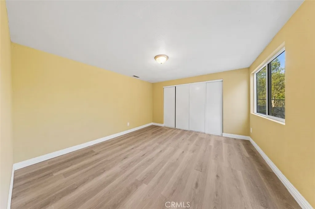 https://cdn.realtyfeed.com/cdn/127/306523724/68a0f59a267cf756e3b17def2f4f5b46.webp