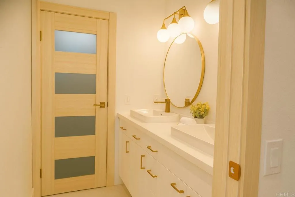https://cdn.realtyfeed.com/cdn/127/306523739/364d33337e18d07183193bd83133ede8.webp