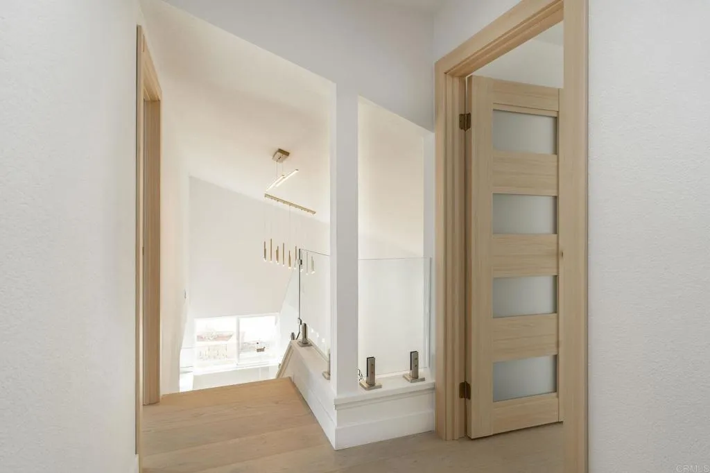 https://cdn.realtyfeed.com/cdn/127/306523739/ee54b7148b7613f7cd3ff349954c0628.webp