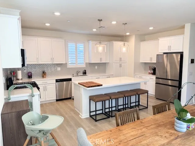 https://cdn.realtyfeed.com/cdn/127/306523768/15adef89b592094c36b65b4098ea618e.webp