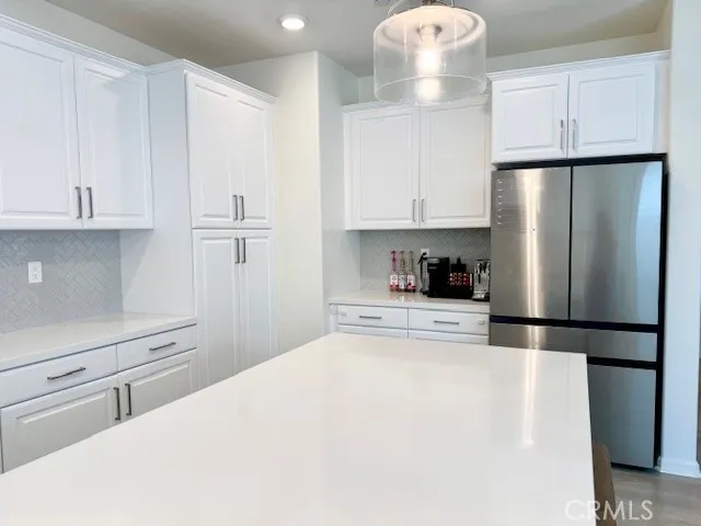 https://cdn.realtyfeed.com/cdn/127/306523768/18055d4d1947b3f9e46a8feec25f0426.webp