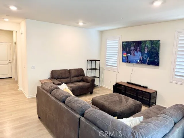 https://cdn.realtyfeed.com/cdn/127/306523768/5e174a9bde76de009e34eb372f0efd18.webp
