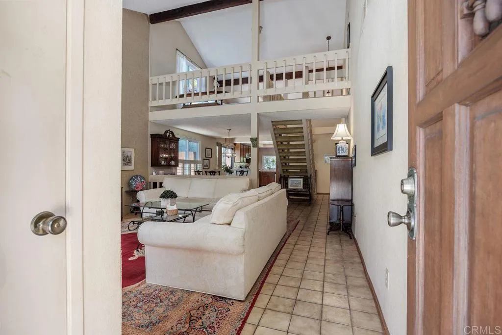https://cdn.realtyfeed.com/cdn/127/306523797/109ebf09e1dcaa33b37d4e2a1c5234d9.webp