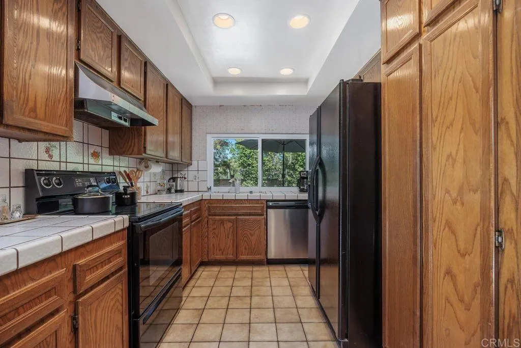 https://cdn.realtyfeed.com/cdn/127/306523797/61db2e85082e892132949d8b0ac18b9a.webp