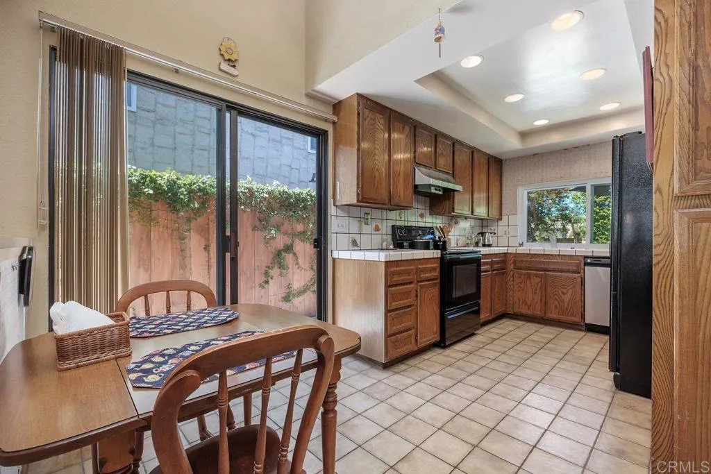 https://cdn.realtyfeed.com/cdn/127/306523797/622e3524fc76a16f96e01cf6ffa5a000.webp