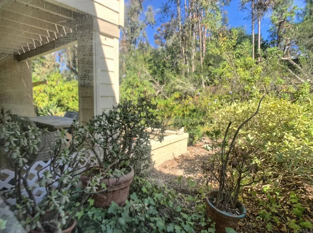 https://cdn.realtyfeed.com/cdn/127/306523821/8ccbd06c6ddc2599e09a0f10dc75e235.webp