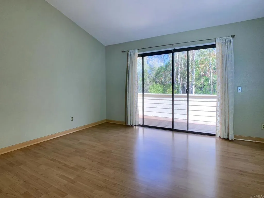 https://cdn.realtyfeed.com/cdn/127/306523821/d6e29ea090982b5245e5391c94146c0e.webp