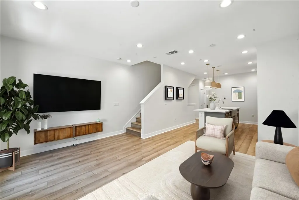 Photo #6: SW25187907 Listing 