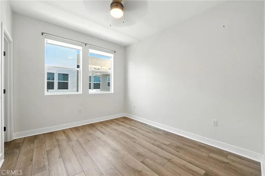 Photo #9: SW25187907 Listing: Photo #9