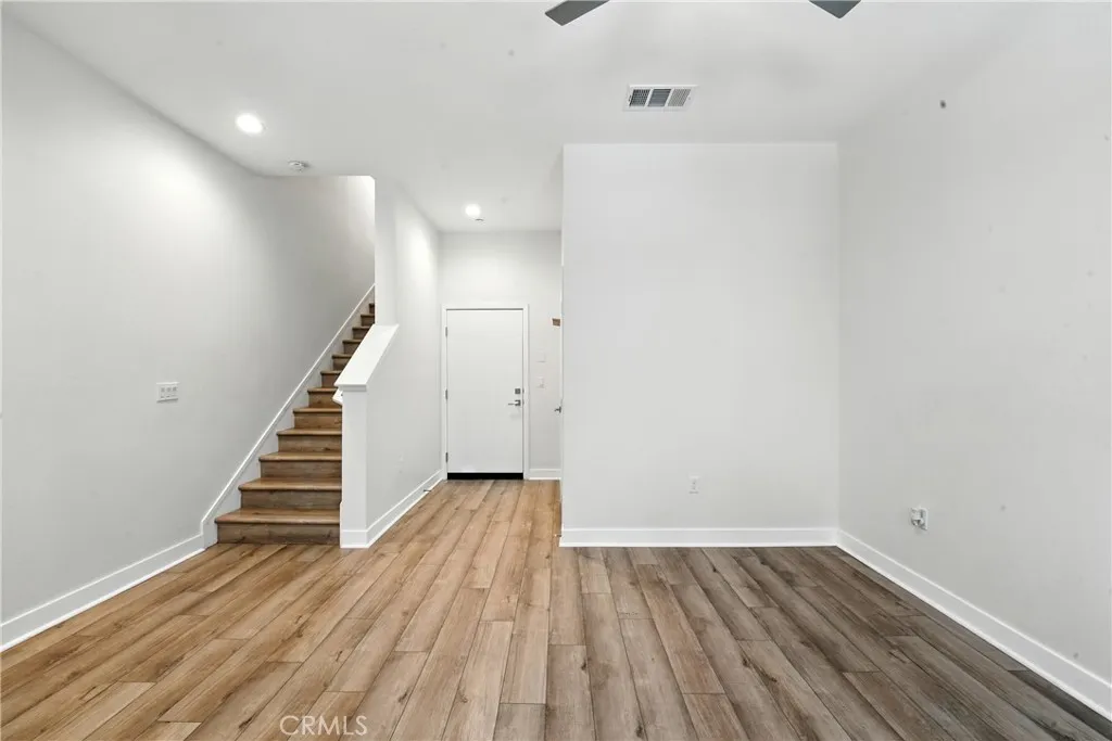 Photo #31: SW25187907 Listing: Photo #31