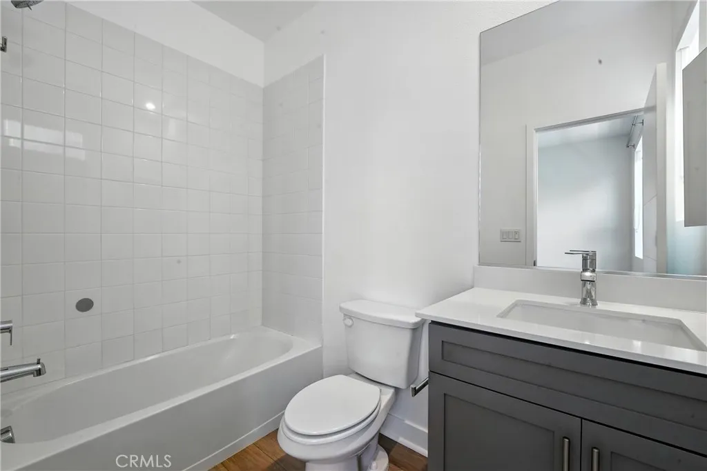 Photo #14: SW25187907 Listing: Photo #14