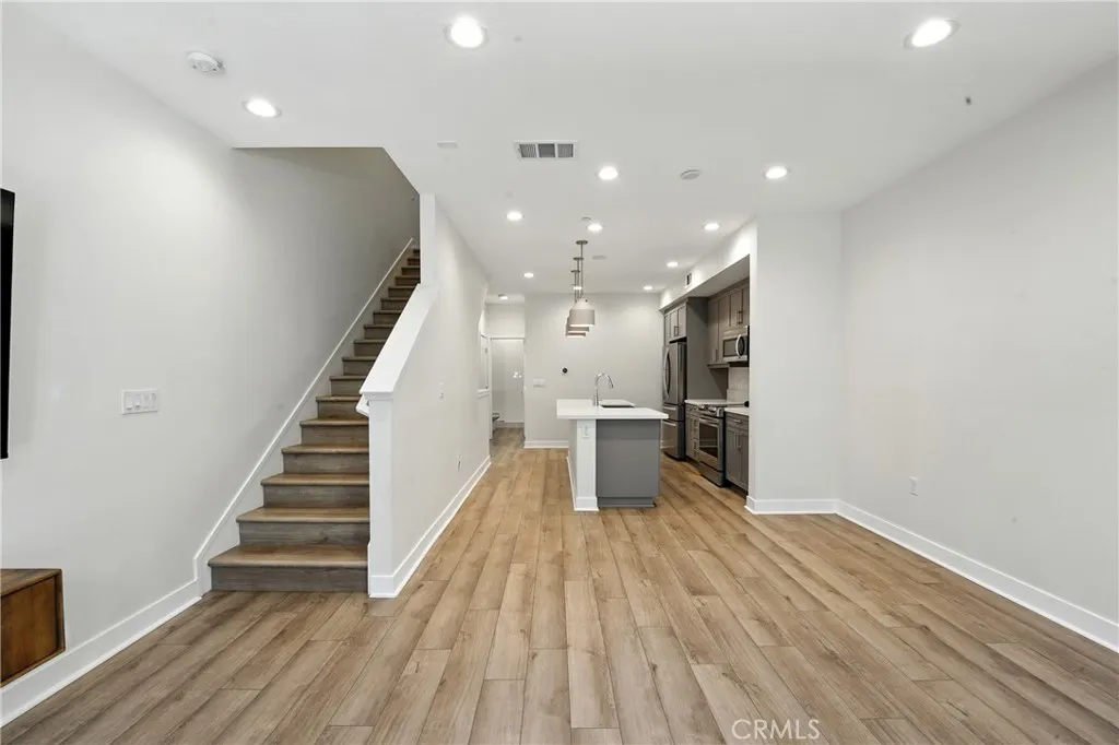 Photo #29: SW25187907 Listing: Photo #29
