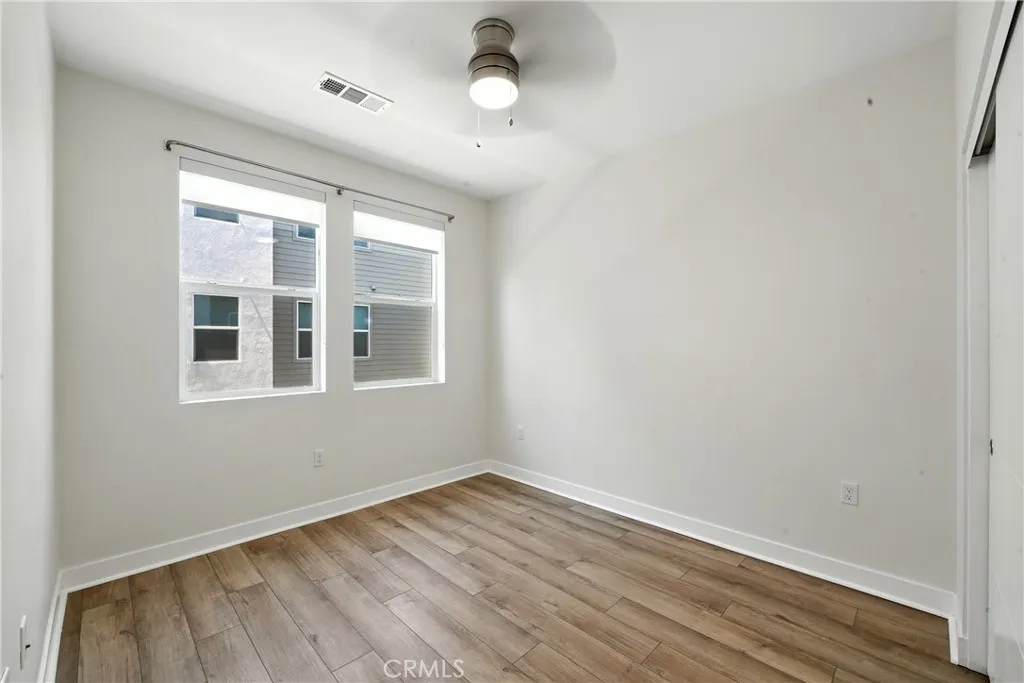 Photo #29: SW25187907 Listing: Photo #29