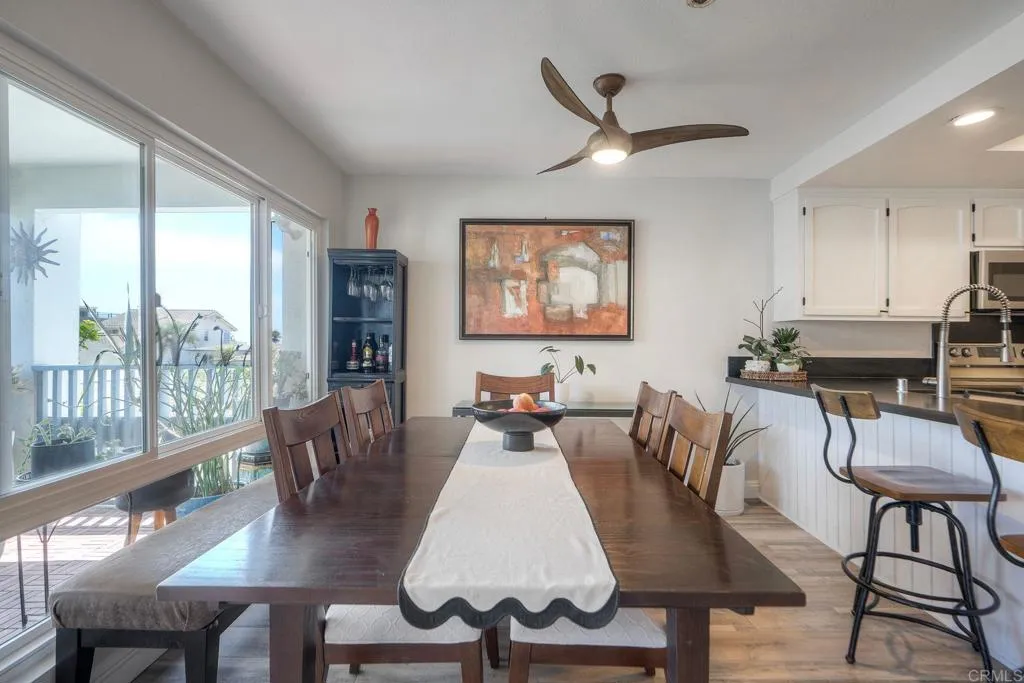 https://cdn.realtyfeed.com/cdn/127/306523849/05063de9ccd0c45abda53b531e31f651.webp