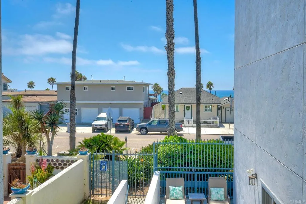 https://cdn.realtyfeed.com/cdn/127/306523849/c31cfb2dbb6fad306c6fbcf1ce587b57.webp