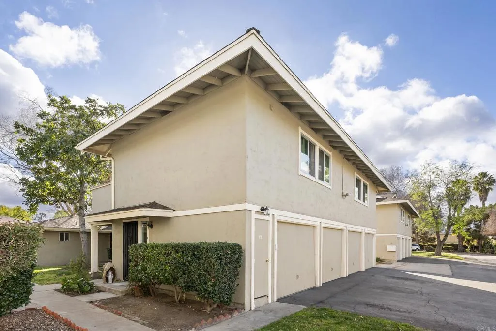 https://cdn.realtyfeed.com/cdn/127/306523908/8d827b42b2d751887f6c514a82c14a3d.webp
