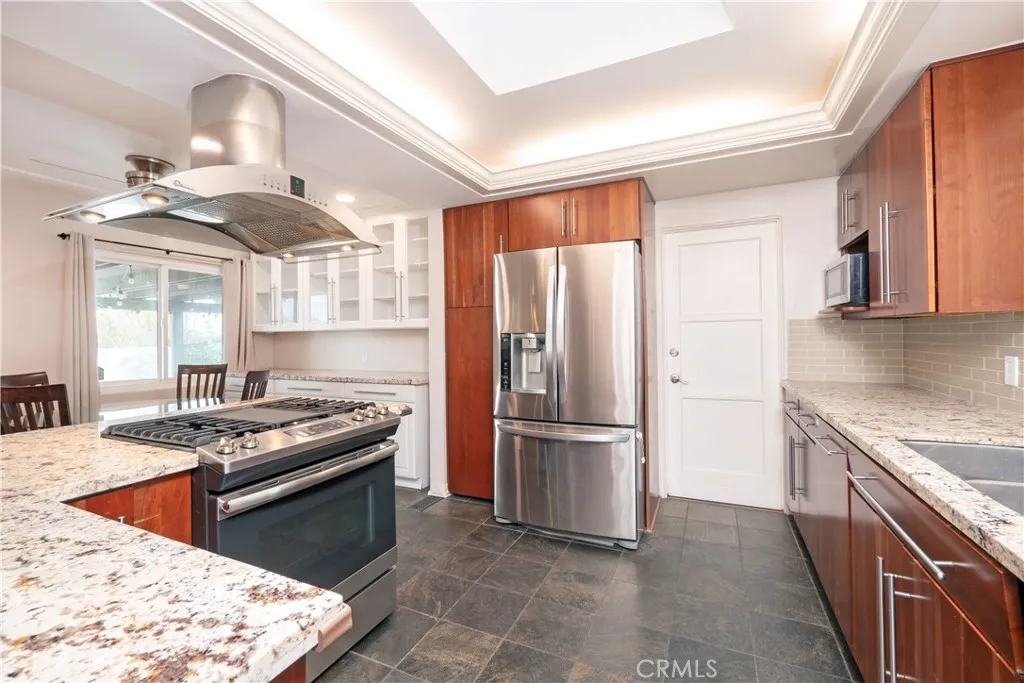 https://cdn.realtyfeed.com/cdn/127/306523912/18eb4a5d5a35d4503960c48f81e79dfe.webp