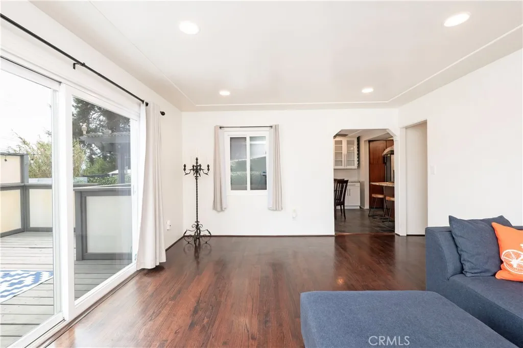 https://cdn.realtyfeed.com/cdn/127/306523912/2b020cb68131aa85cbcc6c6c3470bb7b.webp