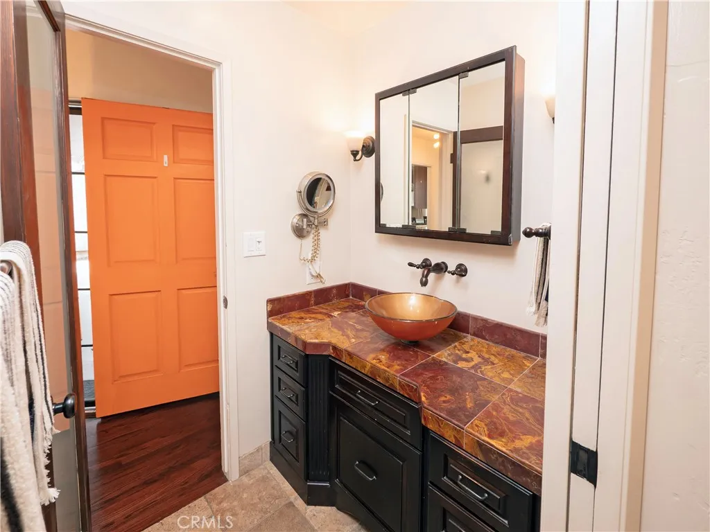 https://cdn.realtyfeed.com/cdn/127/306523912/2fd464ef84e4f82977b0544fede38433.webp