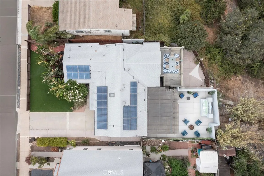 https://cdn.realtyfeed.com/cdn/127/306523912/3a37897895f717c812d3f391099d6f2c.webp