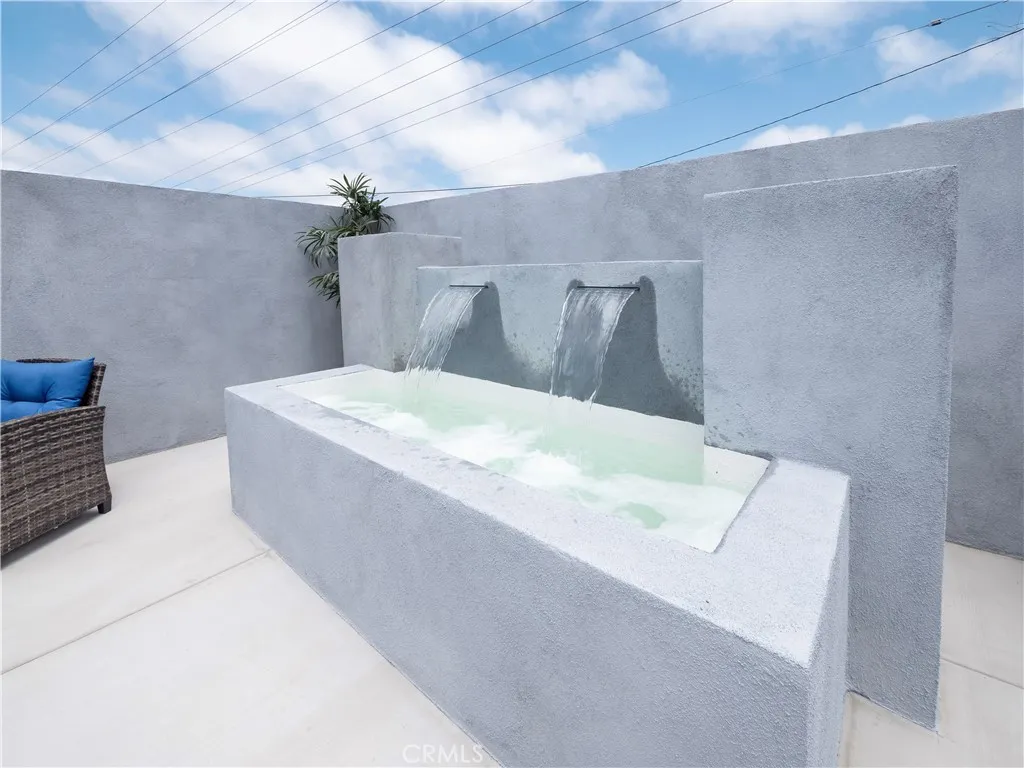 https://cdn.realtyfeed.com/cdn/127/306523912/9de9bca49e268051f265c0bbe1511d4c.webp