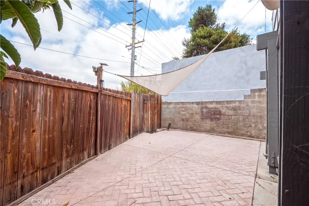 https://cdn.realtyfeed.com/cdn/127/306523912/bb3fb2e032bc410076794b037390d48d.webp