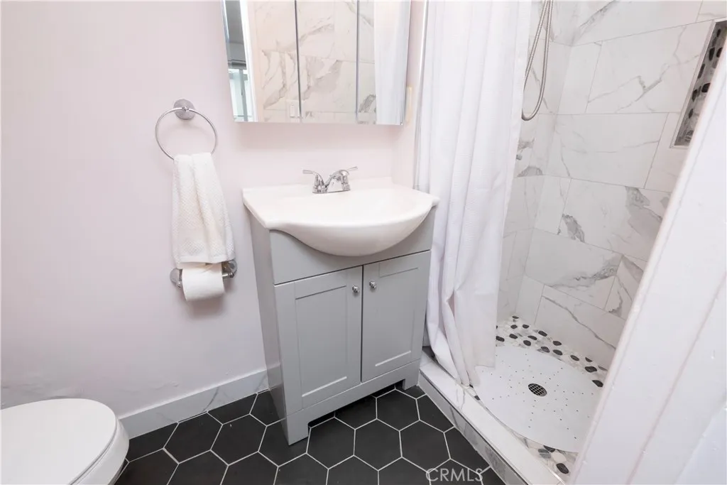 https://cdn.realtyfeed.com/cdn/127/306523912/f944e66b2afe2ae8f35c6eac15fe6091.webp