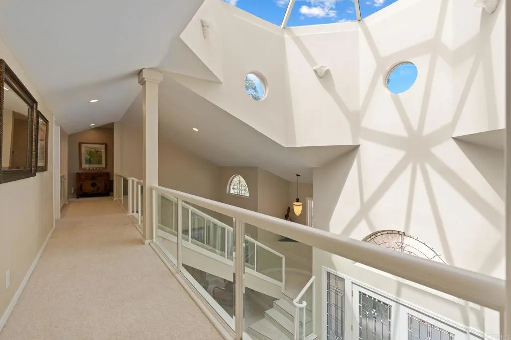 https://cdn.realtyfeed.com/cdn/127/306523913/4abb85e20ec08b523ae4c5b7c4391fc5.webp